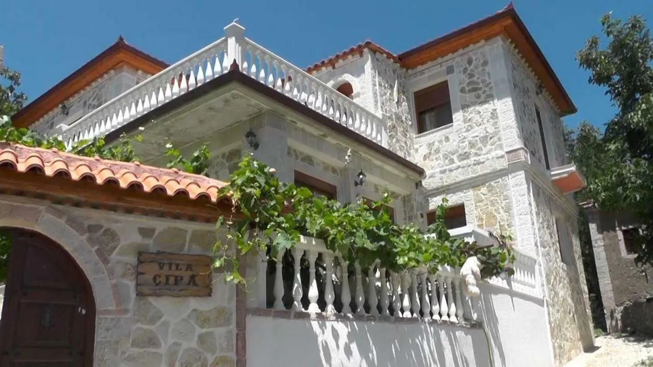 Contatti di Vila Çipa