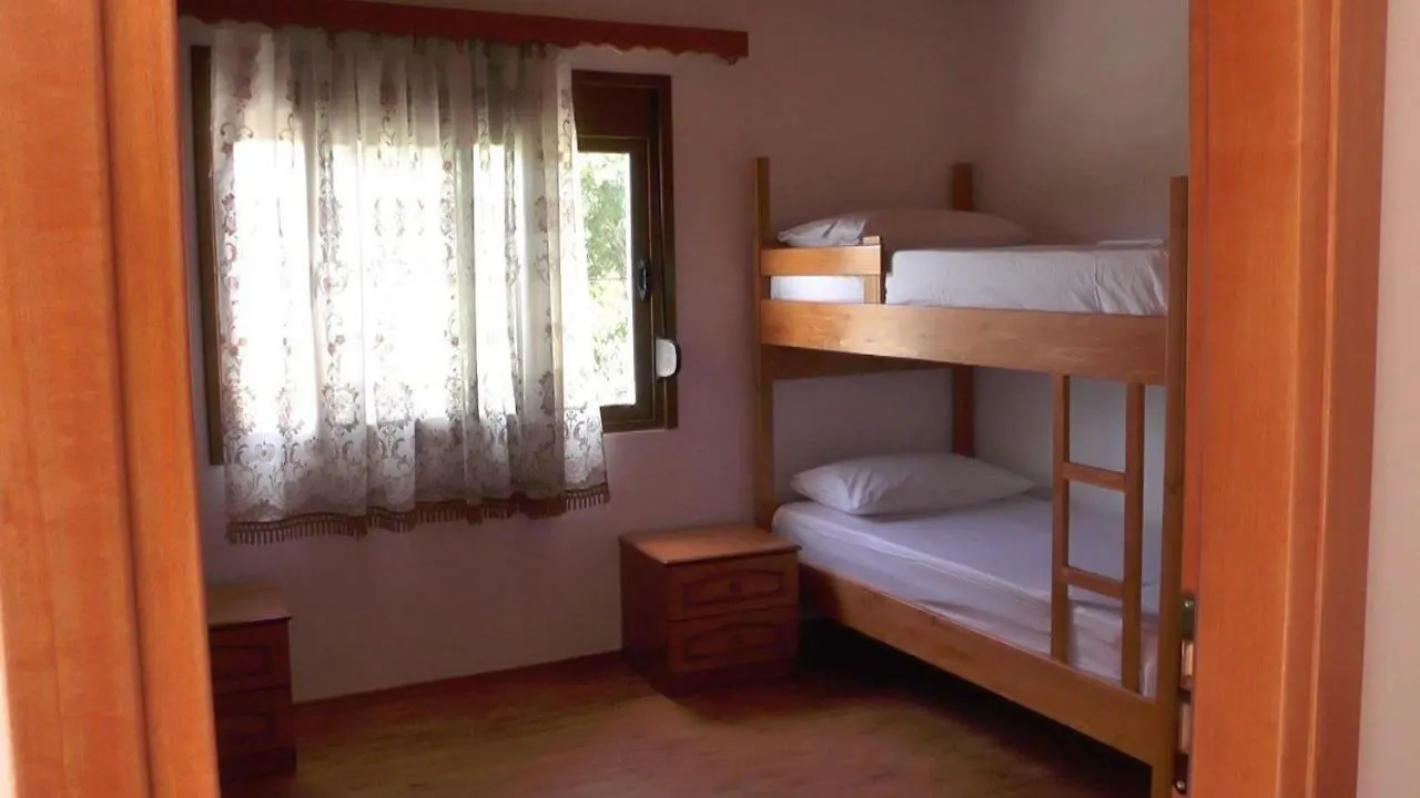 Affittacamere Vila Cipa Hotel Pilur